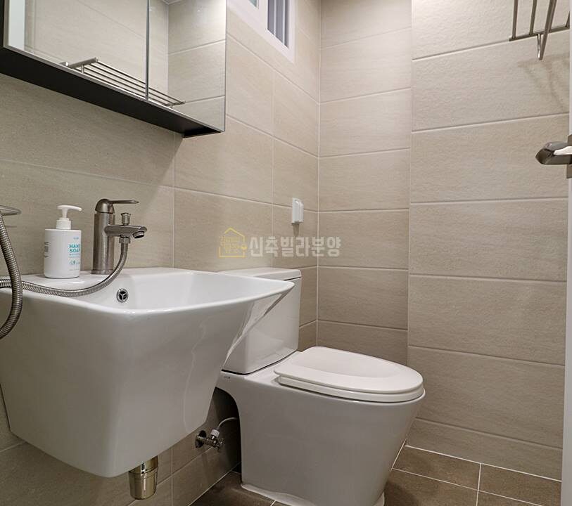 202520250218-130714-085