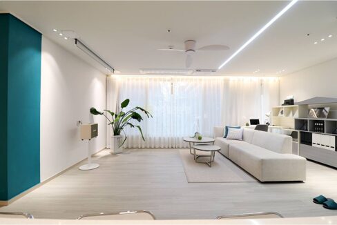 202520250218-130723-103