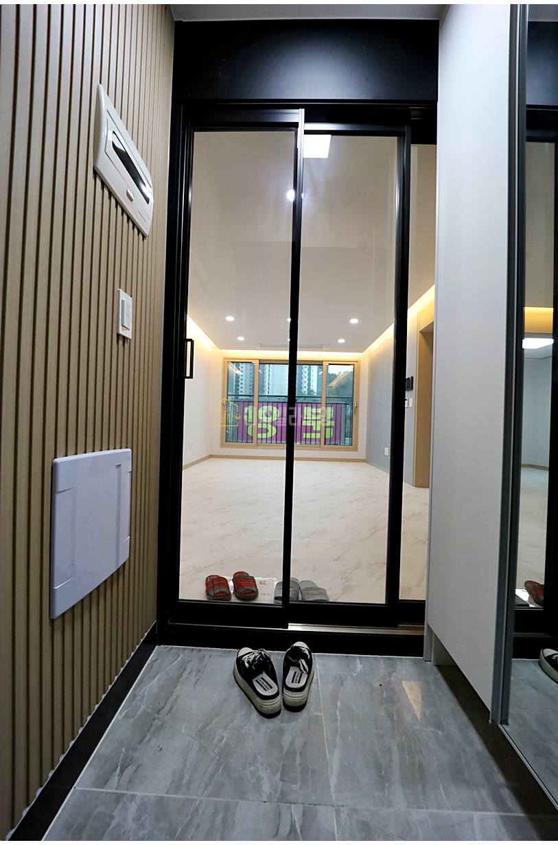 고양신축빌라 매매 원흥동 26평 3룸 실입주 1억 원흥역 5분 창릉천 학세권 24 202520250218 131655 1391