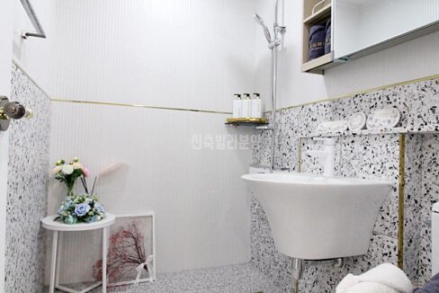 20250904-222851-6069