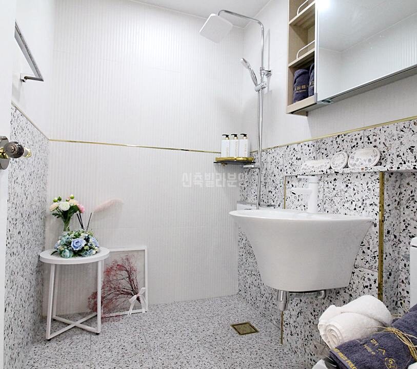 20250904-222851-6069