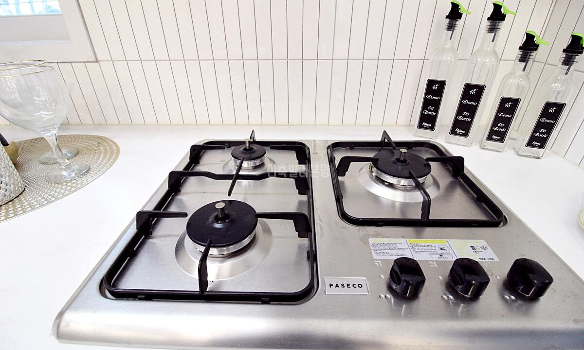 20250904-222852-6074