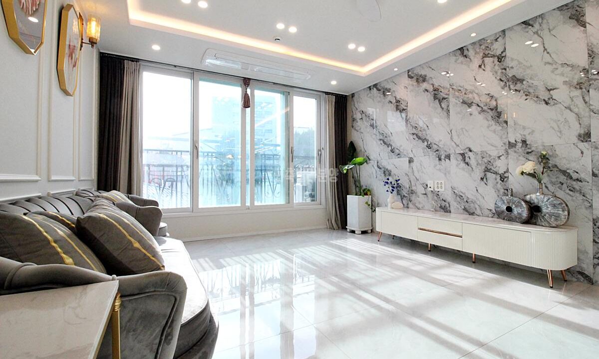 20250904-222855-6083