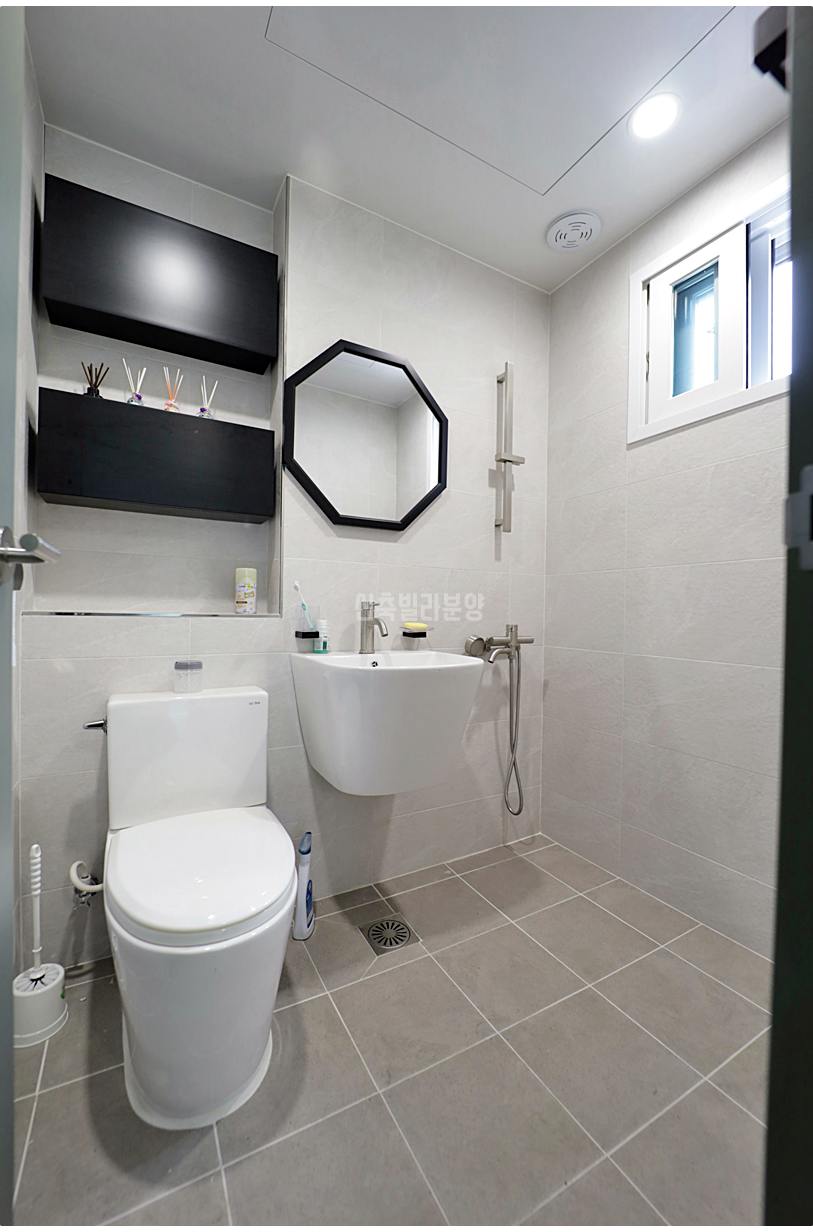 20250904 215033 260 1