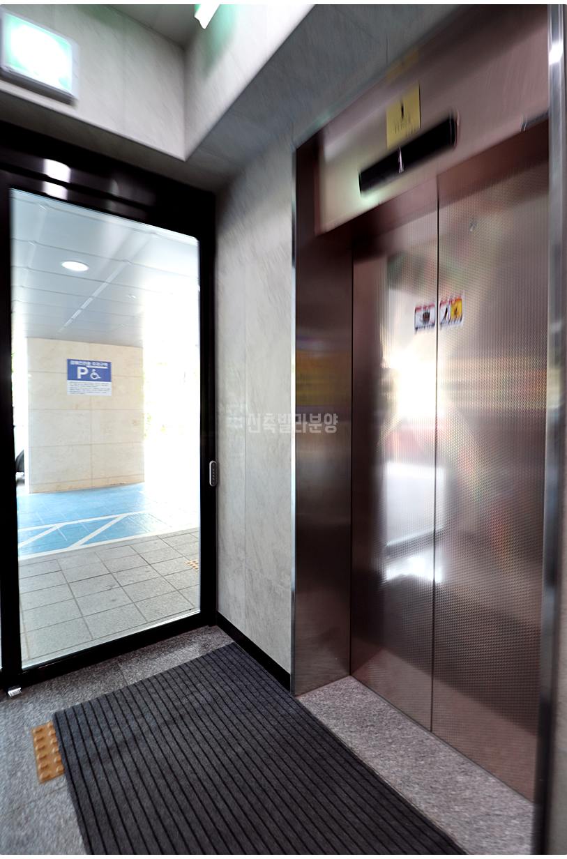 면목동신축빌라 분양 28평 3룸 더블역세권 럭셔리 인테리어 분석 27 20250904 215503 982 1