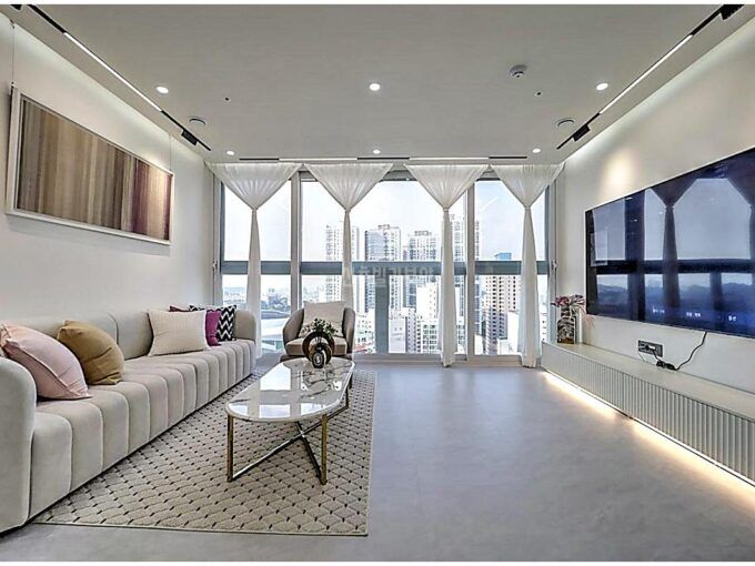 20250904 215747 1379 1