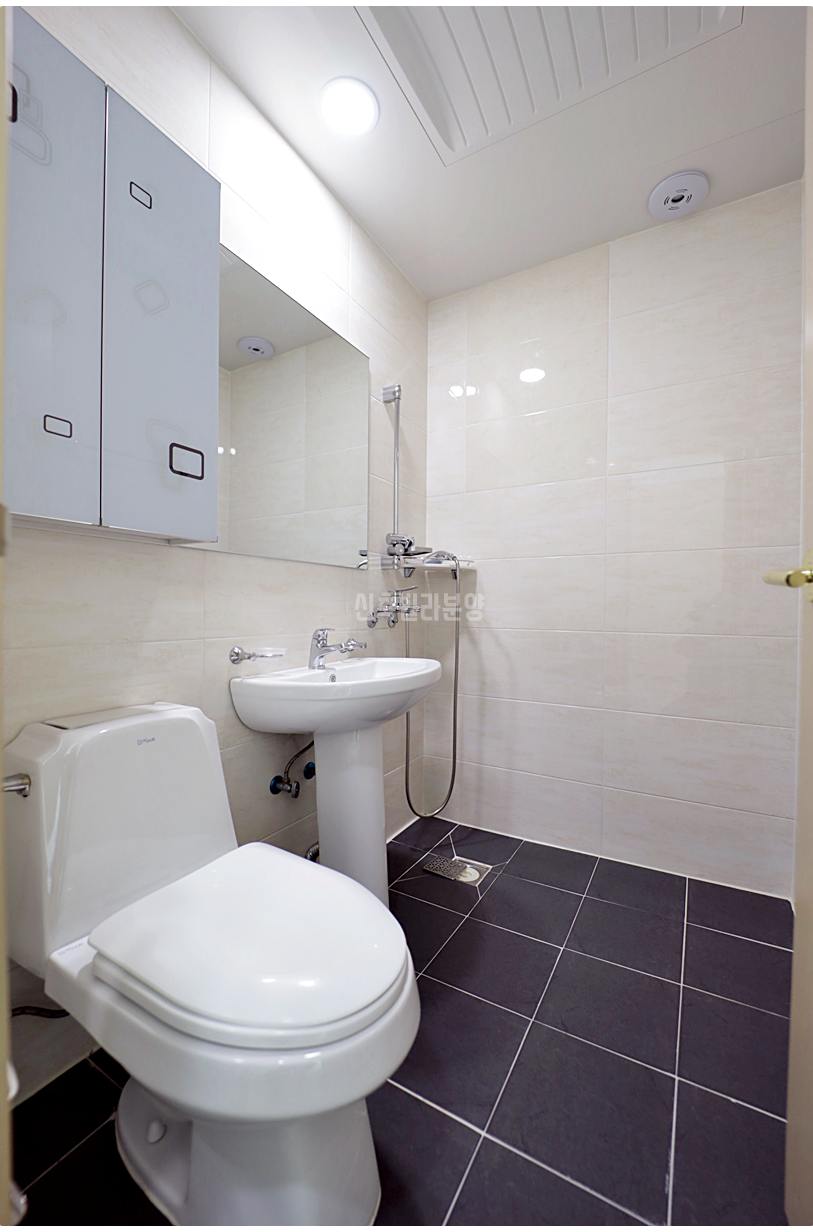 안양신축빌라 3룸 26평 안양동 병목안공원 27 20250904 221007 3174 1