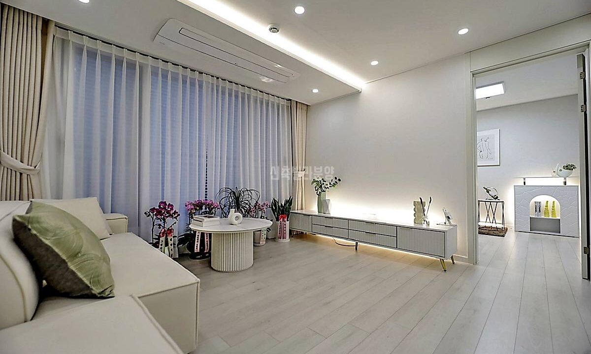 20260215 010157 5049 1 177