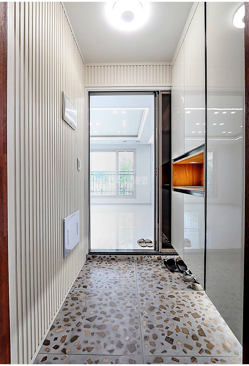 20260215 010157 5049 1 94