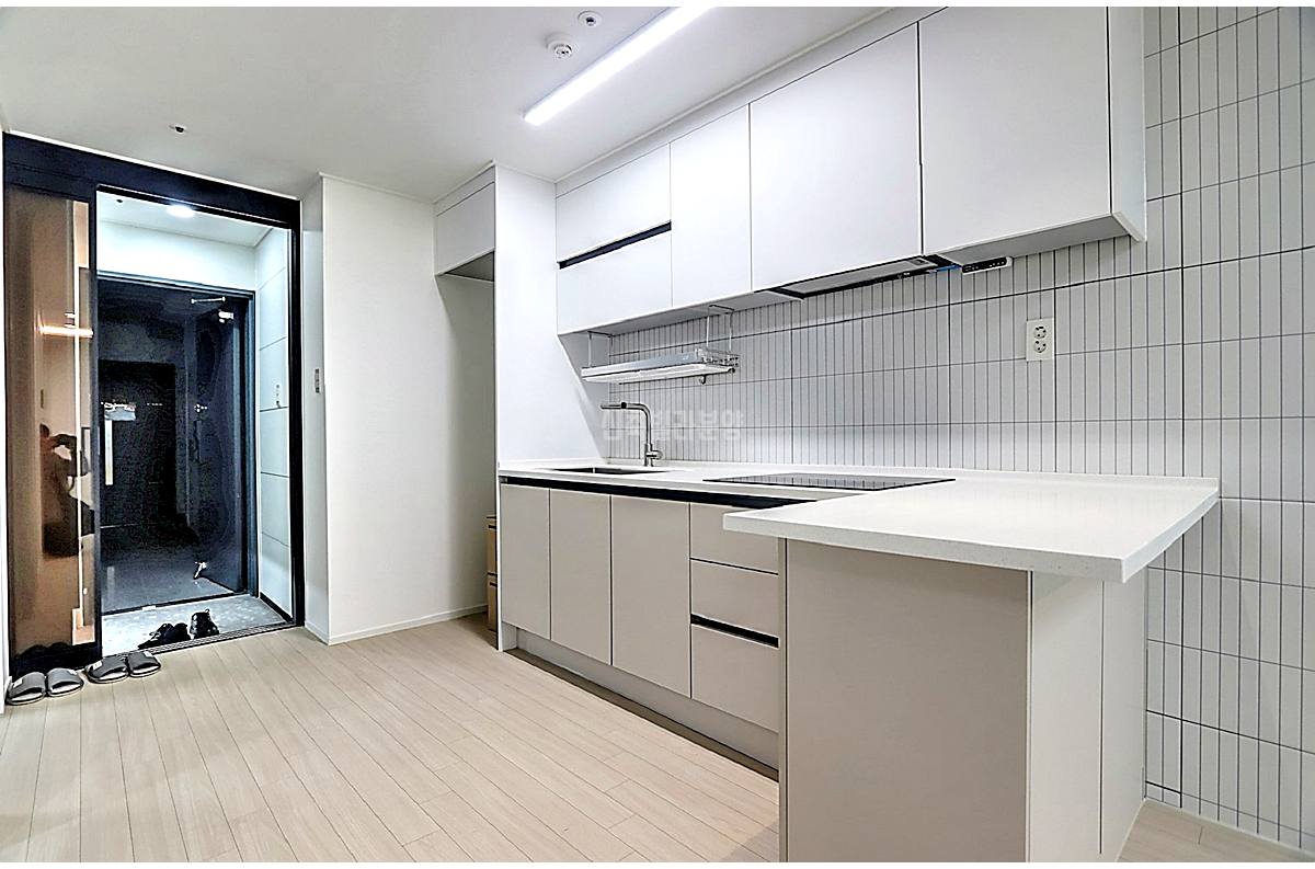 20260215 010157 5049 10 39