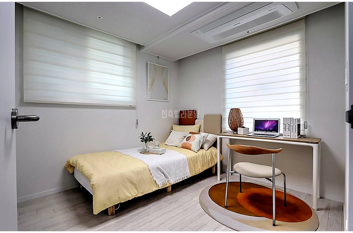 20260215 010157 5049 10 53