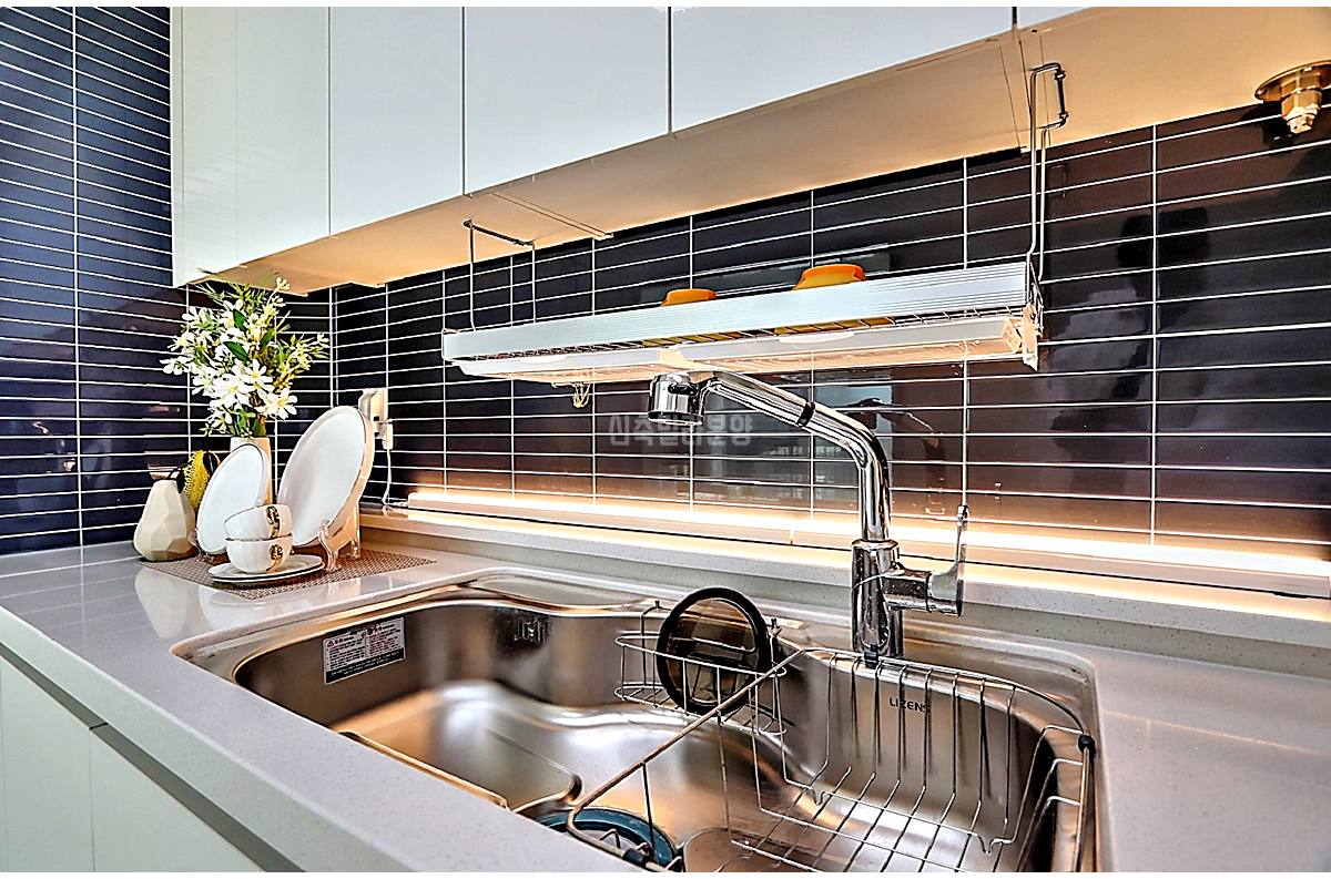 20260215 010157 5049 11 141