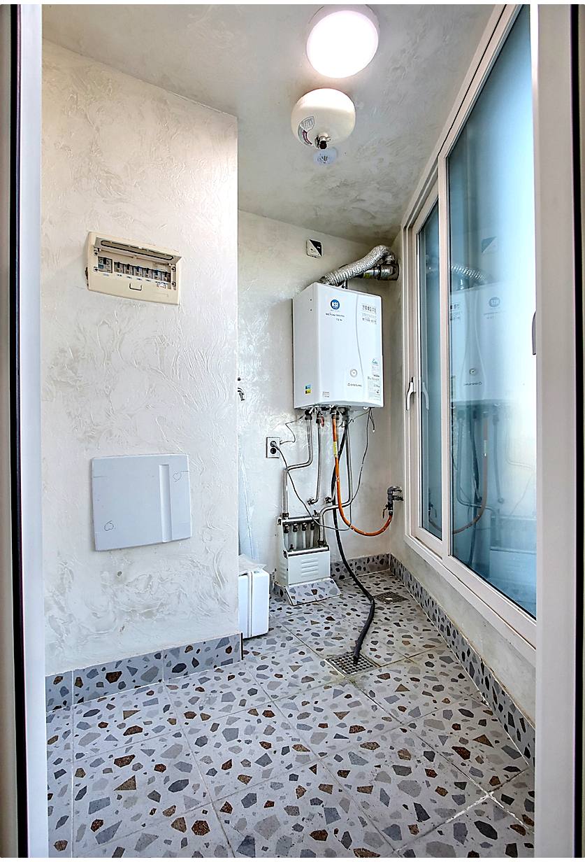 20260215 010157 5049 11 166