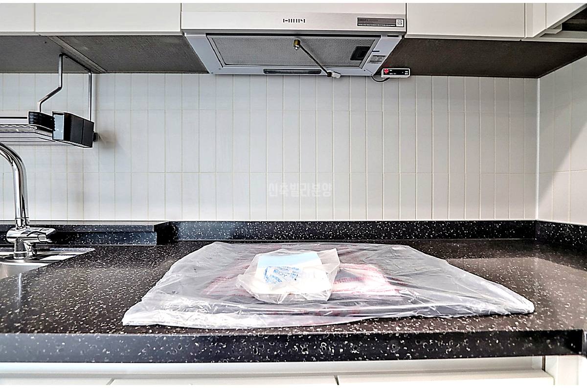 20260215 010157 5049 11 62