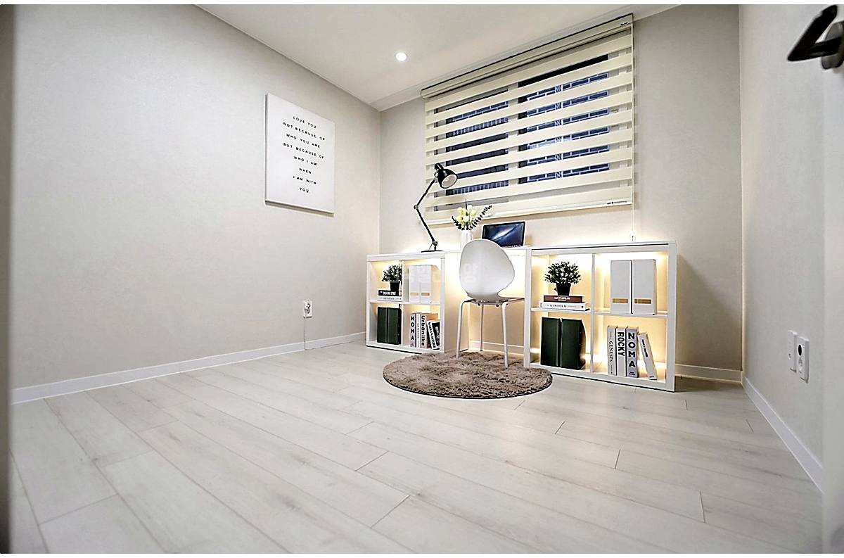 20260215 010157 5049 12 158