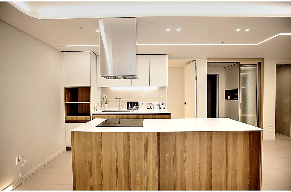 20260215 010157 5049 12 181