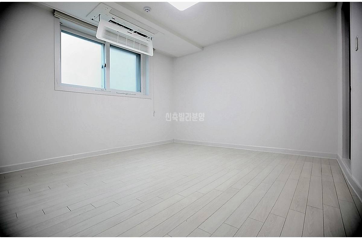 20260215 010157 5049 12 31