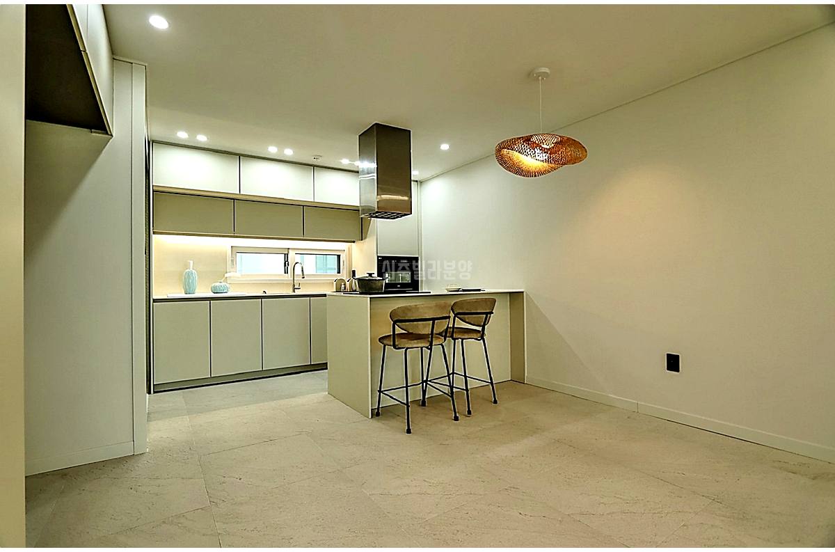 20260215 010157 5049 12 80