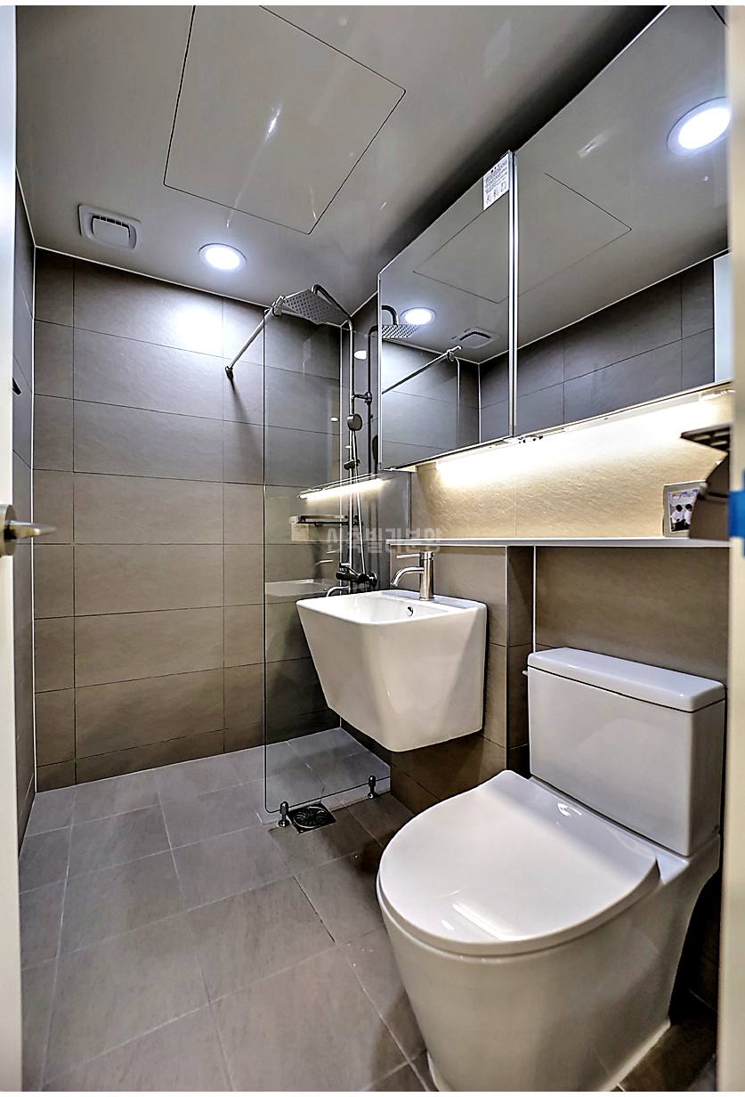 20260215 010157 5049 13 159