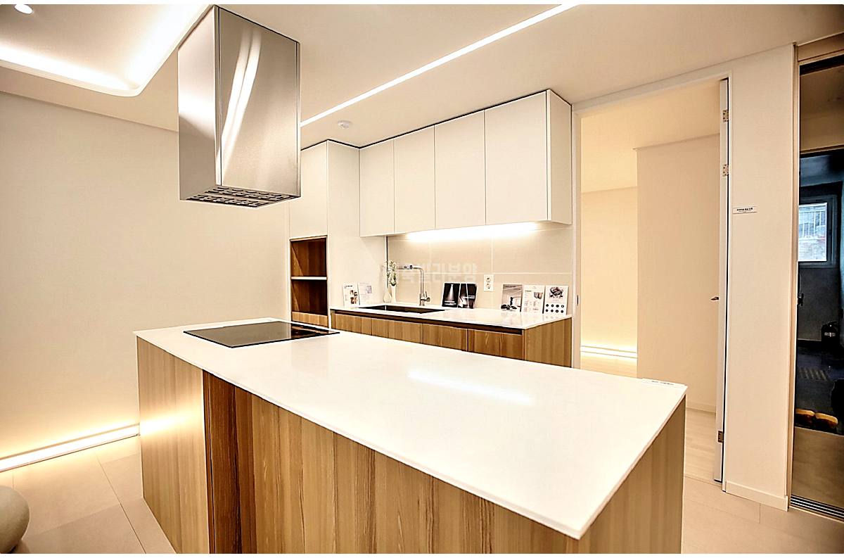 20260215 010157 5049 13 181