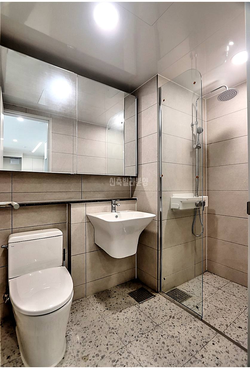 20260215 010157 5049 13 62