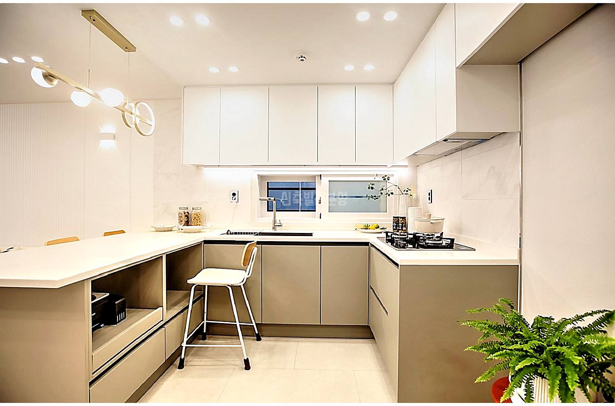 20260215 010157 5049 14 178