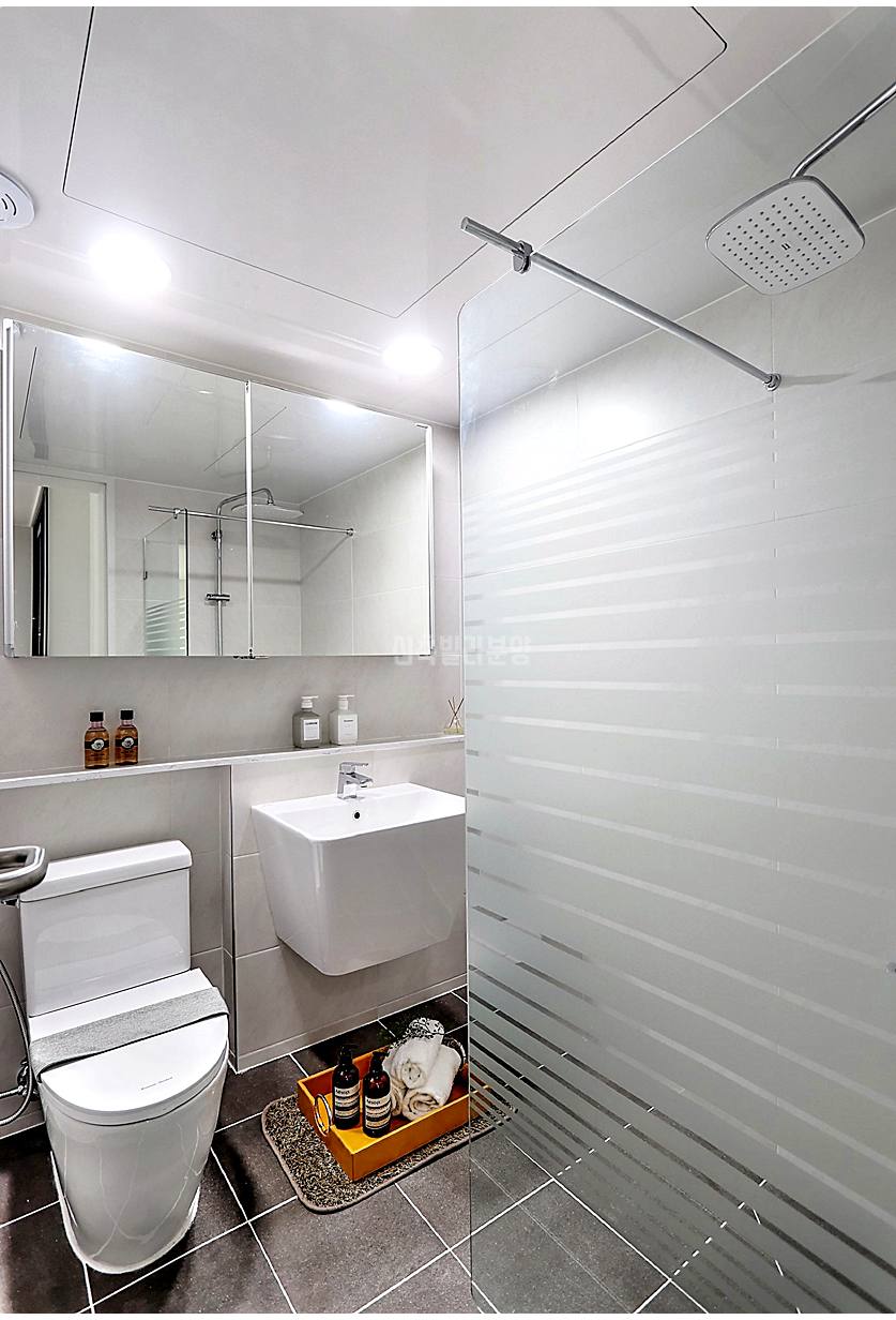 20260215 010157 5049 14 53