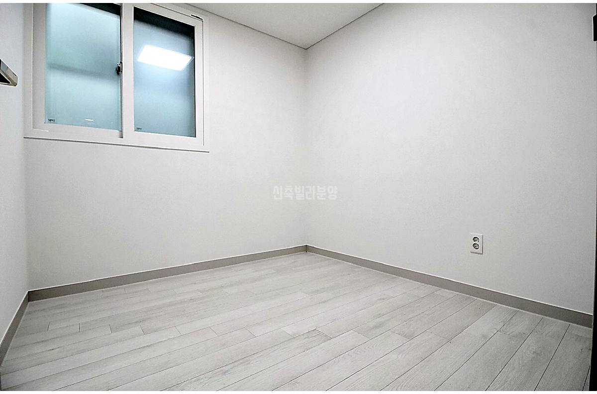 20260215 010157 5049 15 6