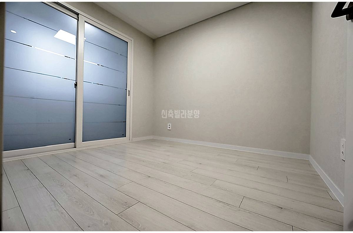 20260215 010157 5049 16 154