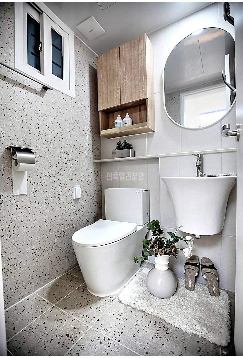 20260215 010157 5049 16 172