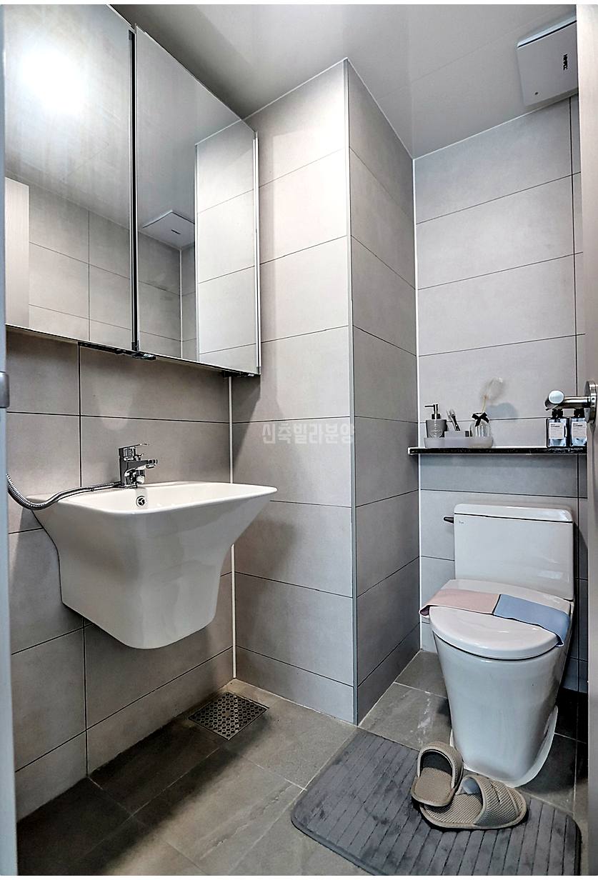 20260215 010157 5049 16 57