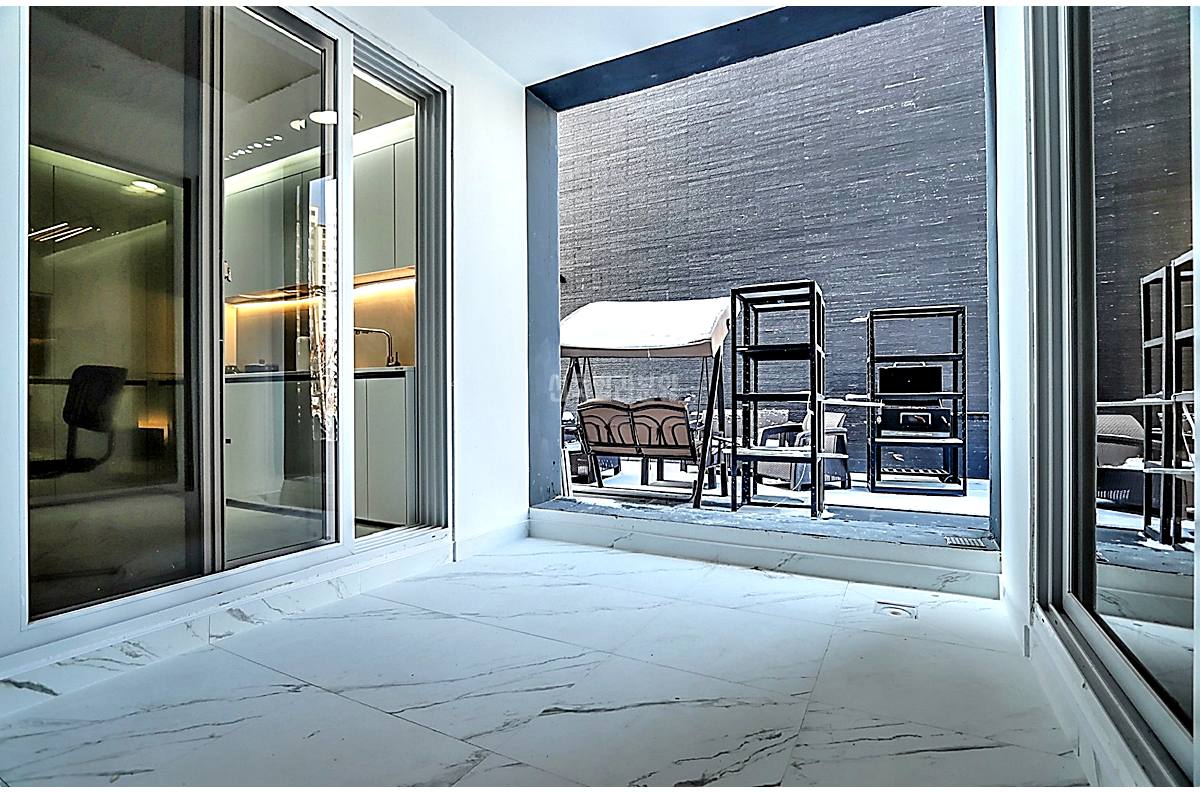 20260215 010157 5049 16 80