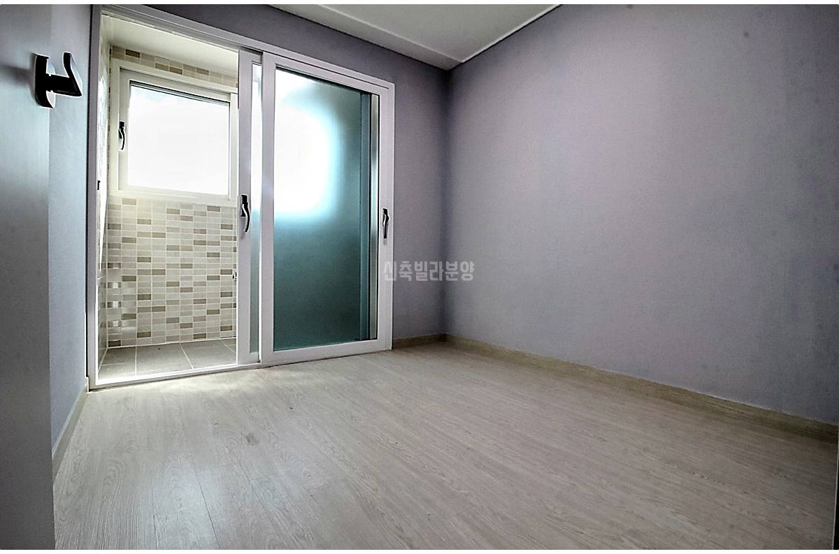 20260215 010157 5049 17 1