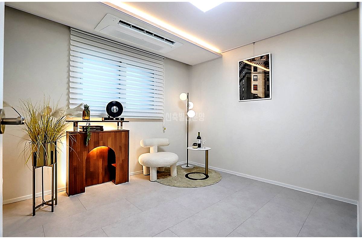 20260215 010157 5049 17 79