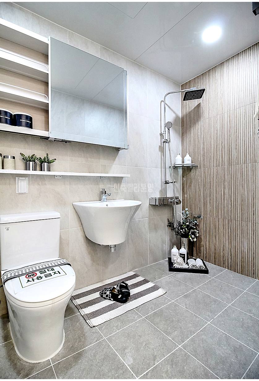 20260215 010157 5049 18 10