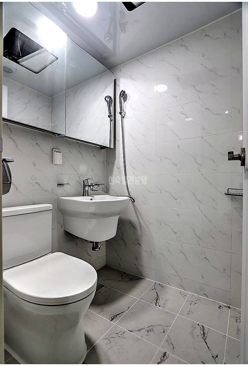 20260215 010157 5049 18 110