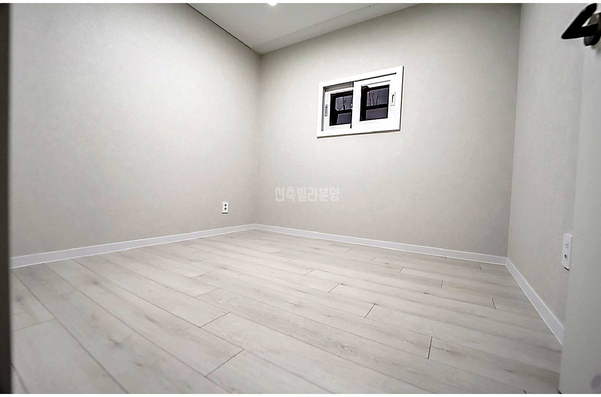 20260215 010157 5049 18 141