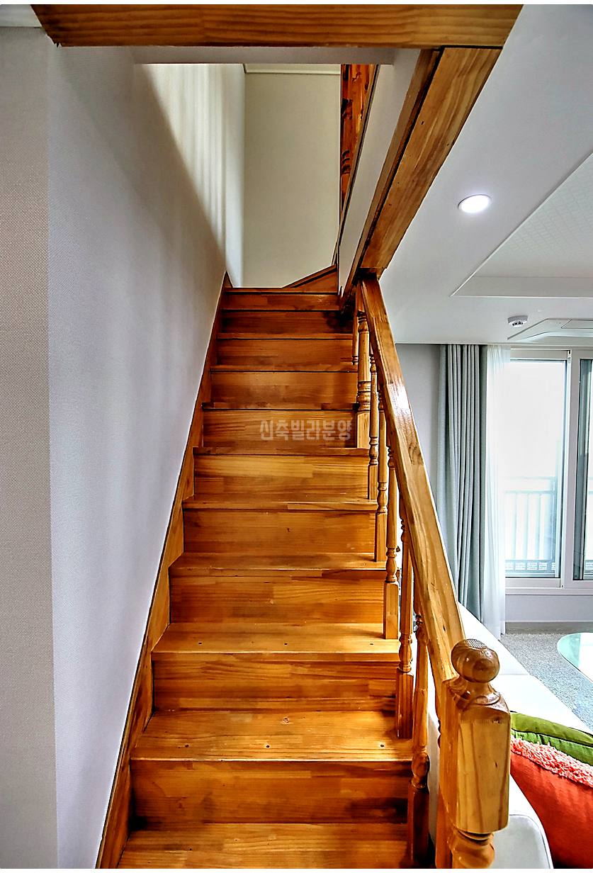 20260215 010157 5049 18 146