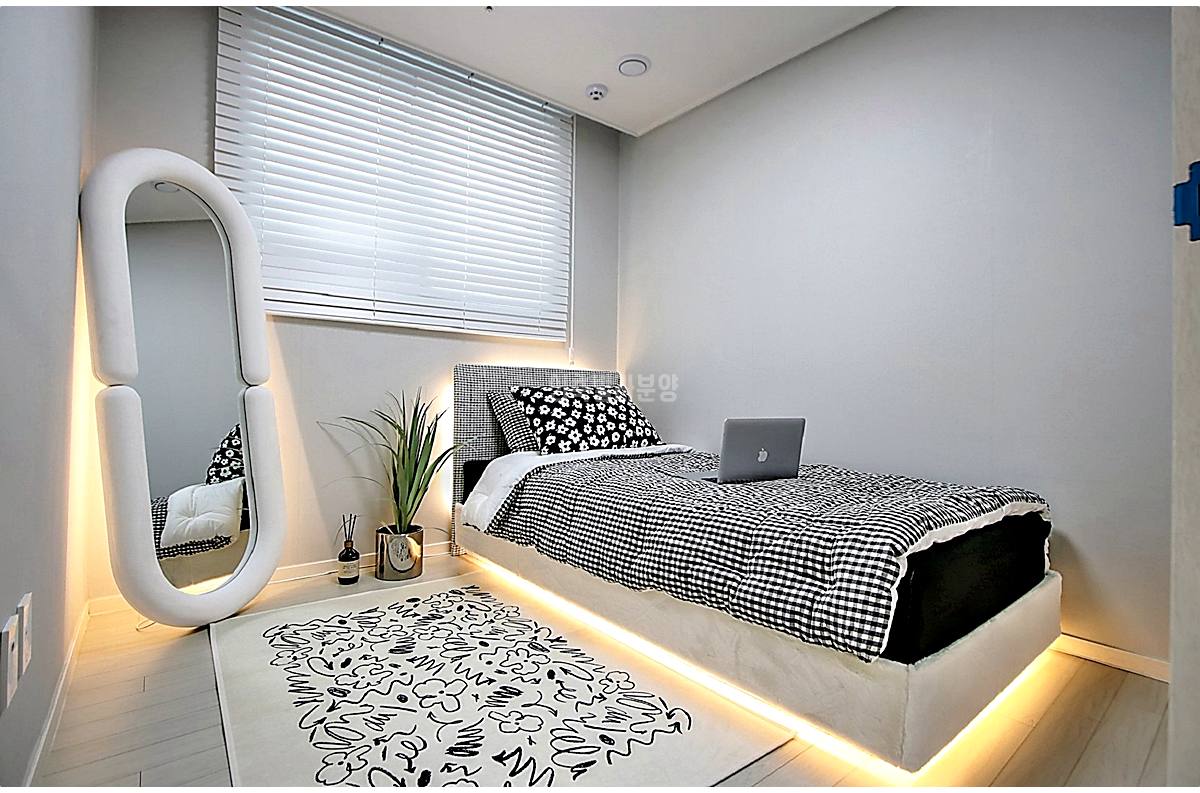 20260215 010157 5049 19 144