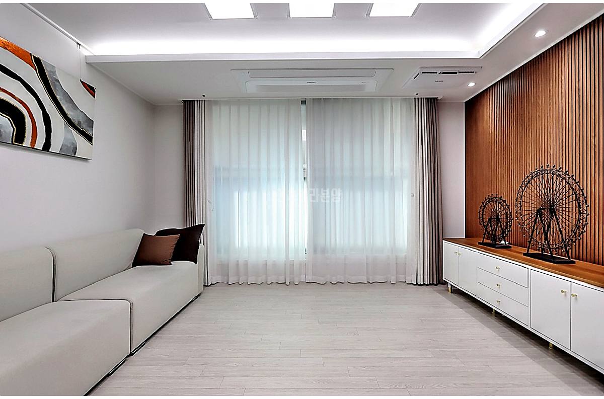 20260215 010157 5049 2 53