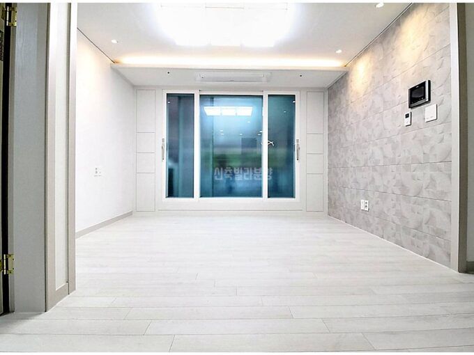 20260215 010157 5049 2 6