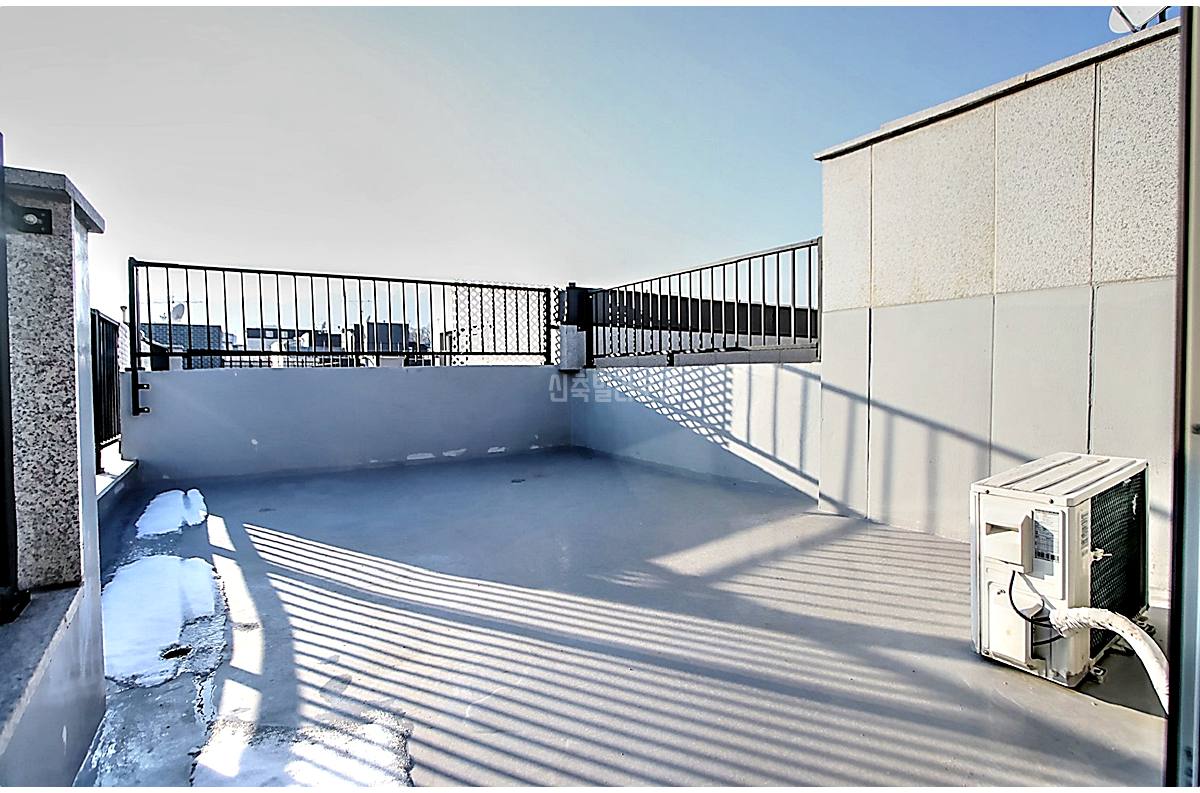 20260215 010157 5049 20 122