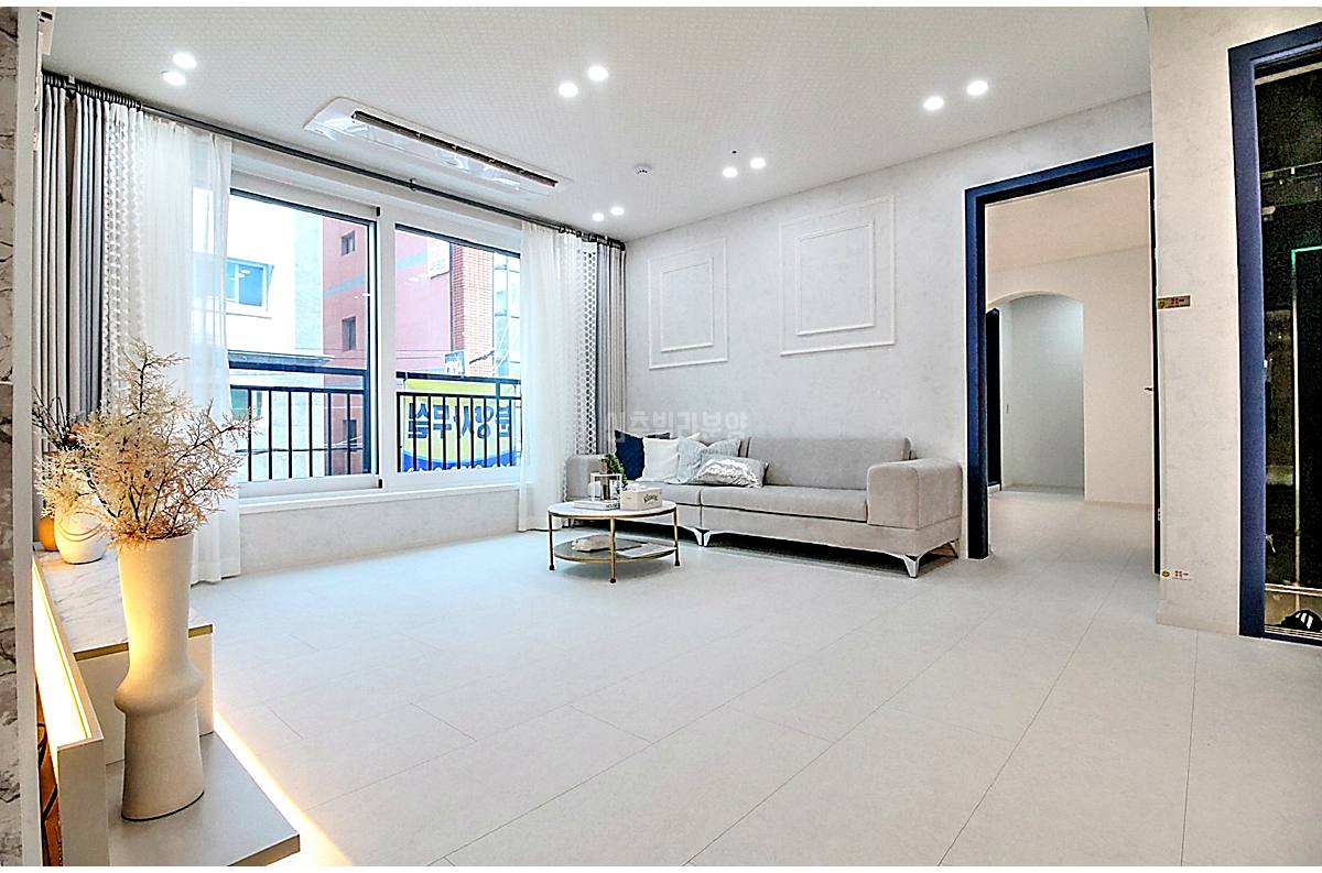 20260215 010157 5049 21 12