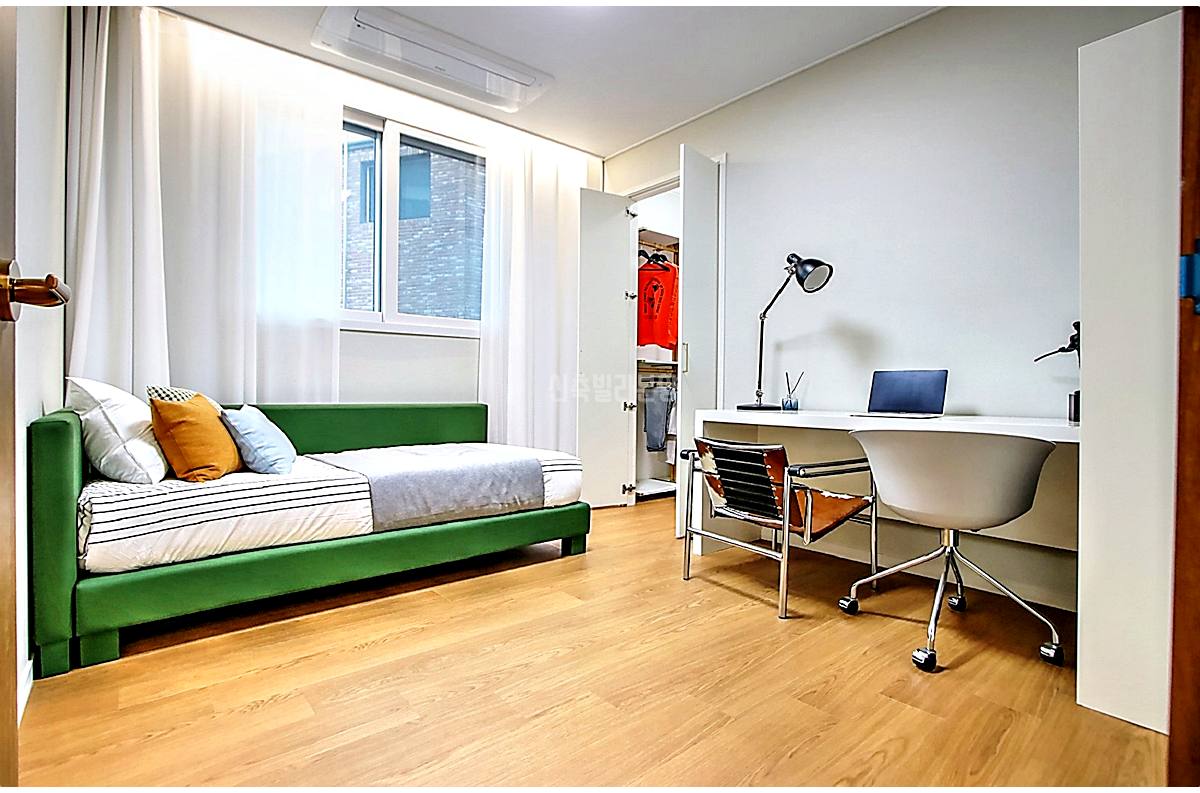 20260215 010157 5049 22 85