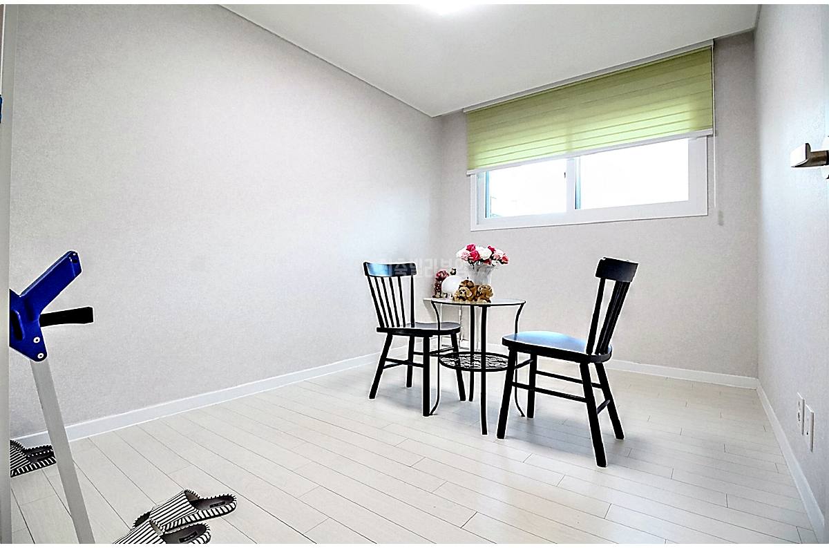 20260215 010157 5049 22 9