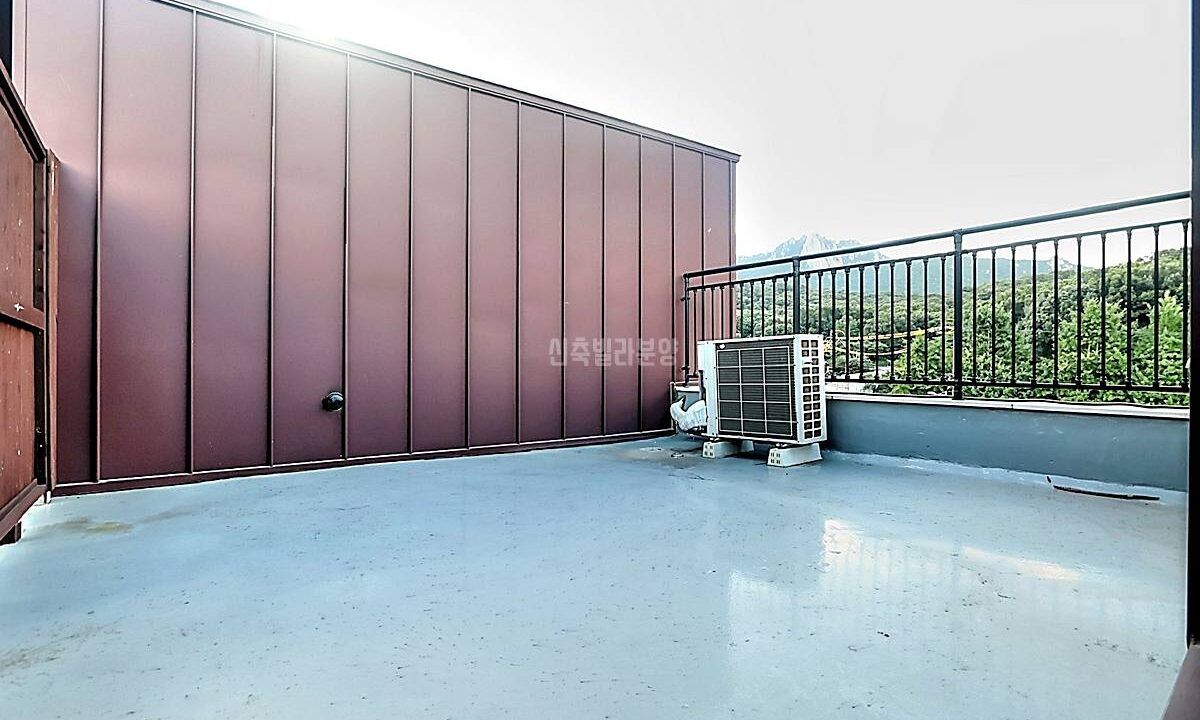 20260215 010157 5049 24 17