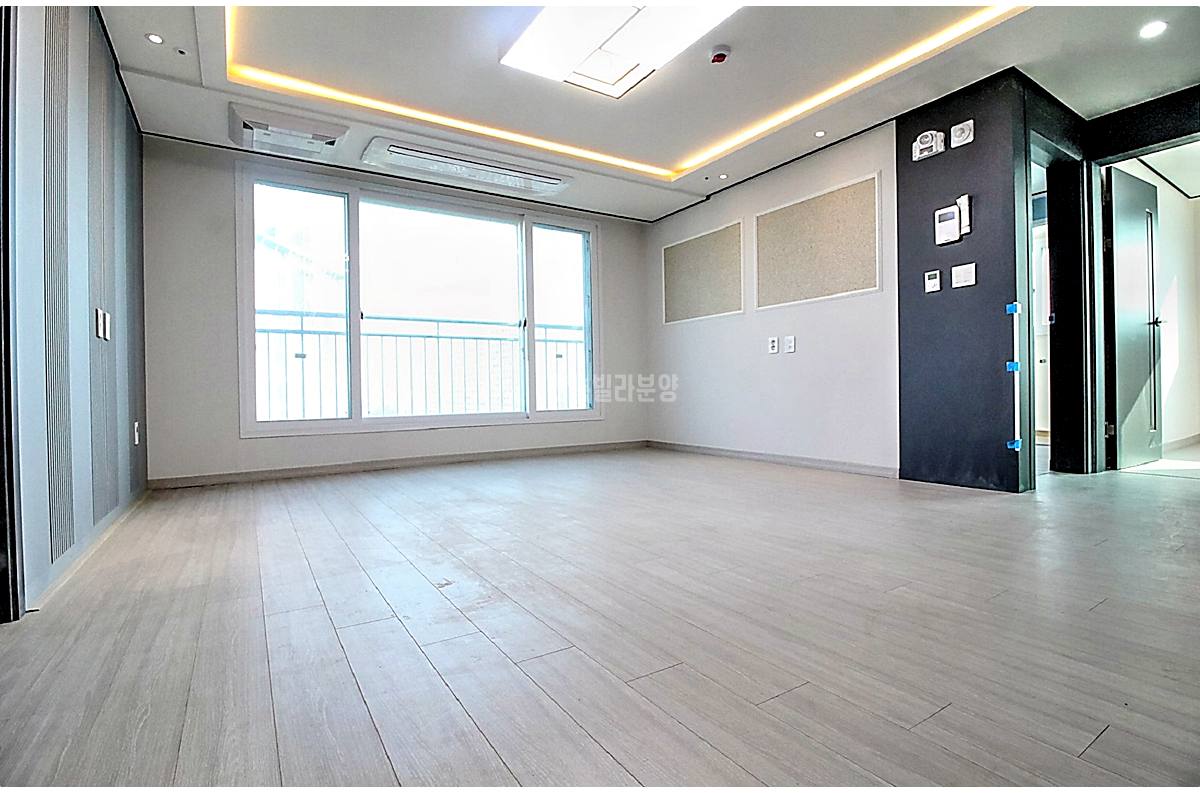 20260215 010157 5049 4 12