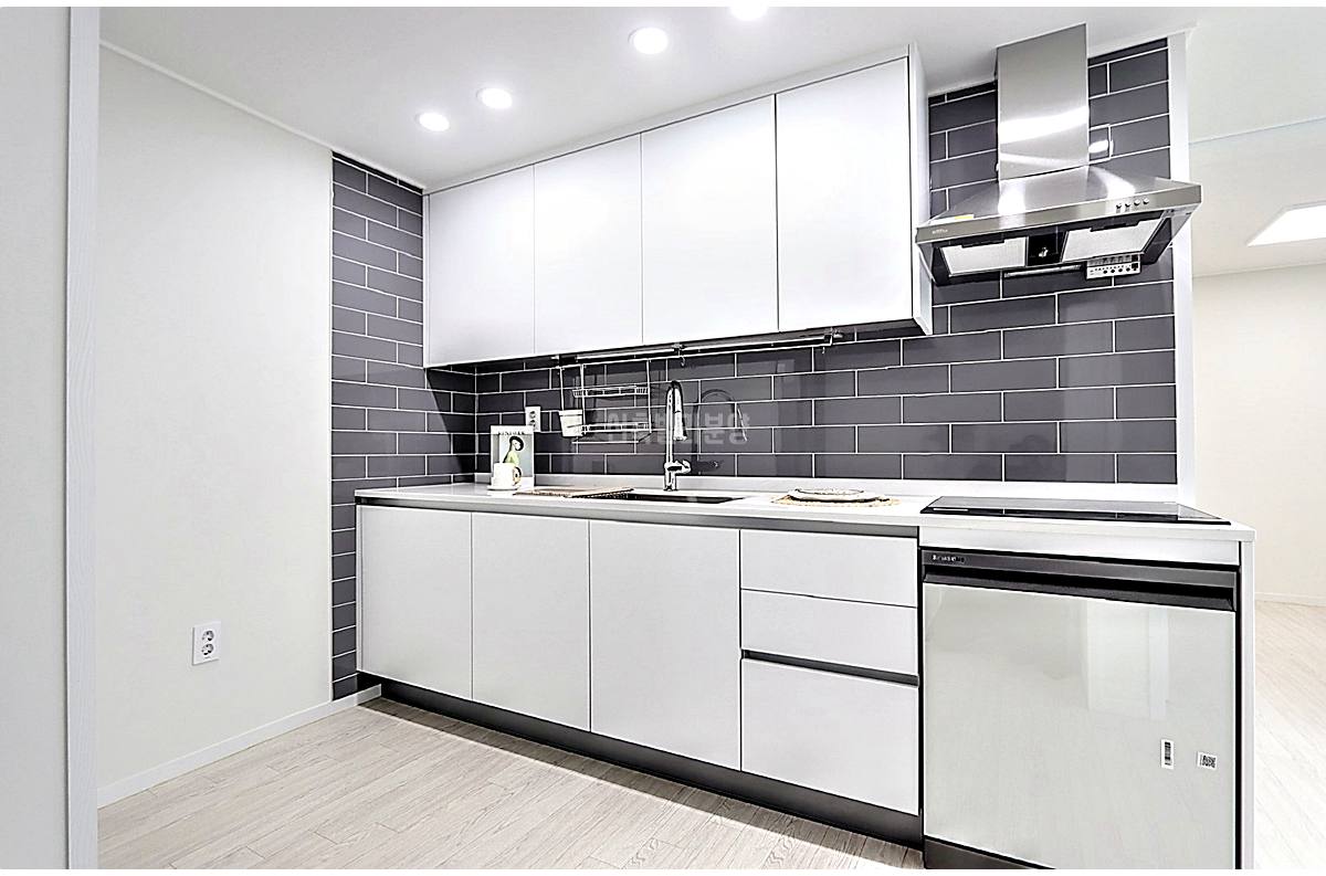 20260215 010157 5049 5 54