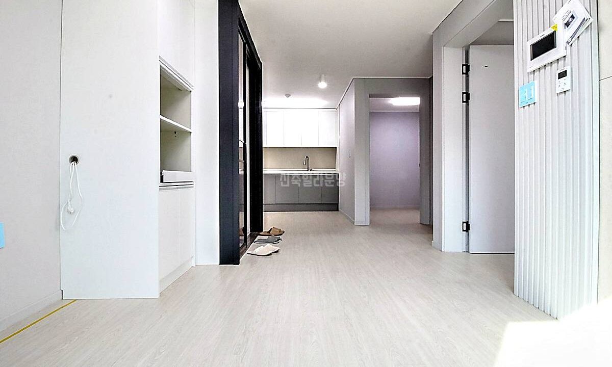 20260215 010157 5049 6 1