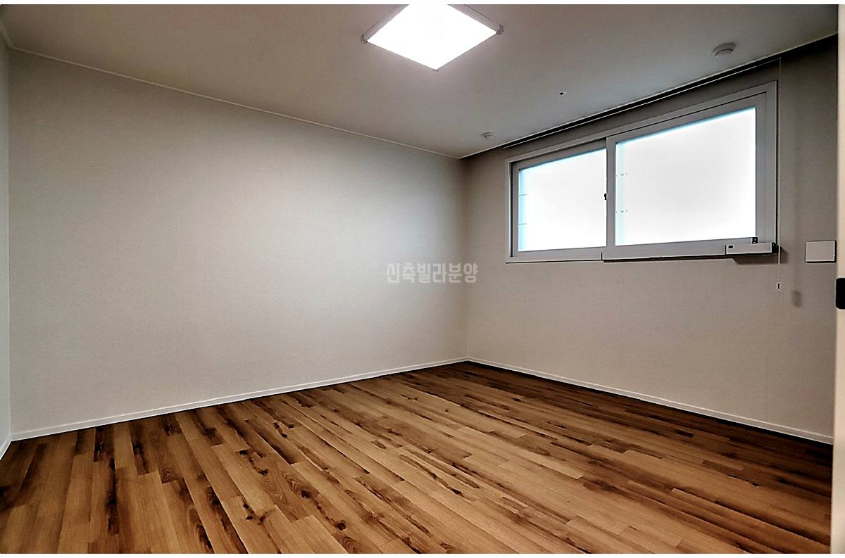 20260215 010157 5049 6 132